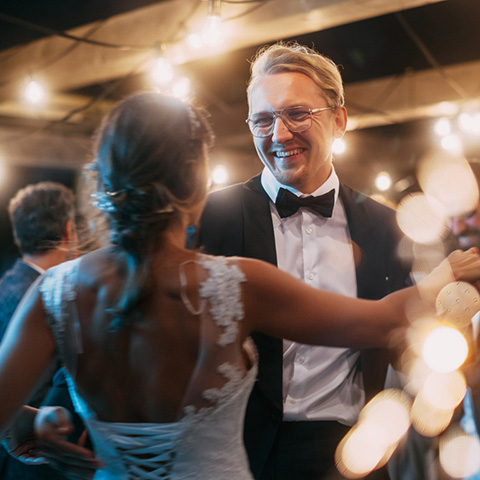 /getmedia/9f3d2b1c 2f1a 46b9 a53b 7eb02e0b51a8/bride and groom dancing at their wedding_480x480