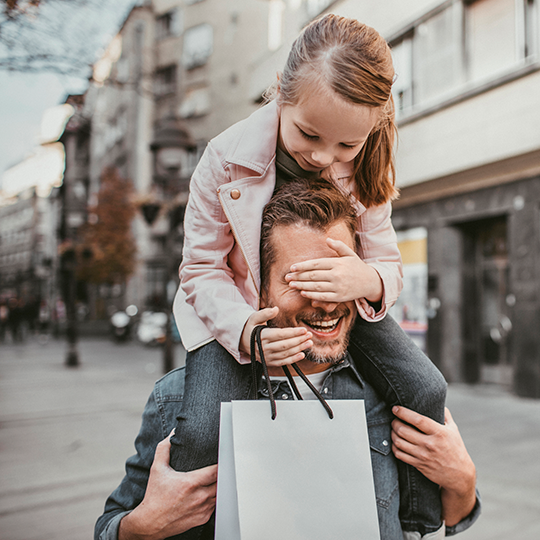 dad and daughter shopping 480x480_1